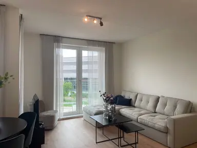 68m2 apartment to rent for 2650€/month in Mies van der Rohestraat, Hoofddorp