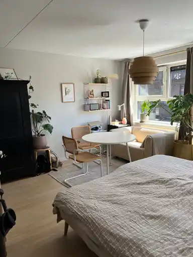 26m2 studio à louer pour 700€/mois à Delftstraat 52, Haarlem