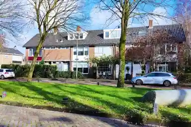 120m2 huis te huur voor 2500€/maand in Slotlaan, Heemstede
