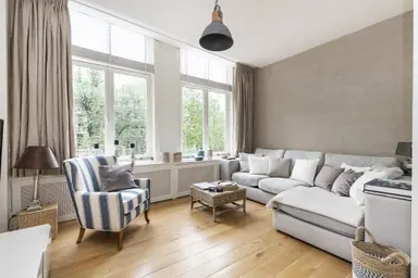 70m2 Appartamento in affitto per 2925€/mese a Oudezijds Voorburgwal 318-1, Amsterdam