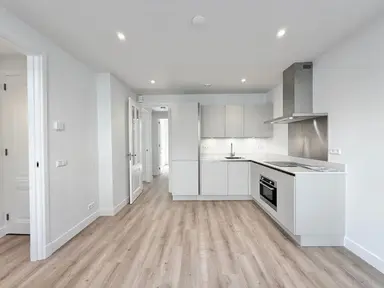 60m2 apartment to rent for 2800€/month in Van Spilbergenstraat, Amsterdam