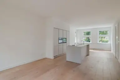 75m2 flat to rent for 3450€/month in Reijnier Vinkeleskade 68-H, Amsterdam