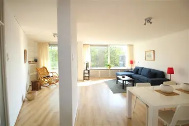 90m2 apartment to rent for 1950€/month in Meander, Amstelveen