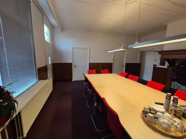 321m2 anti-squat to rent for 1680€/month in Columbus, Almelo