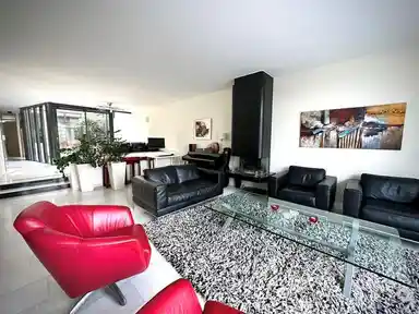 180m2 house to rent for 4000€/month in Schoorlaan 45, Leidschendam
