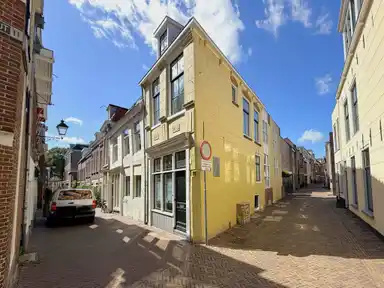 117m2 Haus zur Miete für 2095€/Monat in Slotmakersstraat, Leeuwarden