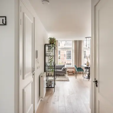 58μ² Διαμέρισμα προς ενοικίαση για 2900€/μήνα σε Van Oldenbarneveldtstraat 47-2, Amsterdam