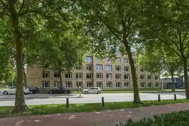 21m2 Chambre à louer pour 1066€/mois à Teteringsedijk, Breda