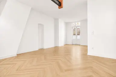 85m2 Appartement à louer pour 3000€/mois à Kuipersstraat 113-E, Amsterdam