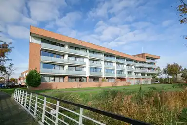 85m2 Appartement à louer pour 1595€/mois à Ringweg-Kruiskamp 72S, Amersfoort