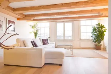 120m2 apartment to rent for 3500€/month in Singel, Amsterdam