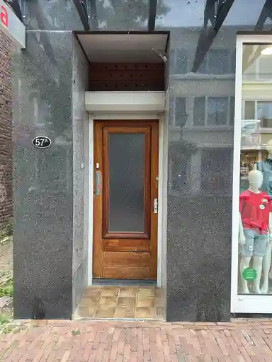 199m2 flat to rent for 975€/month in Kouvenderstraat, Hoensbroek
