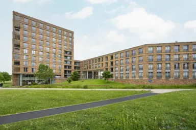 102m2 apartment to rent for 1900€/month in Atletenbaan, Maastricht