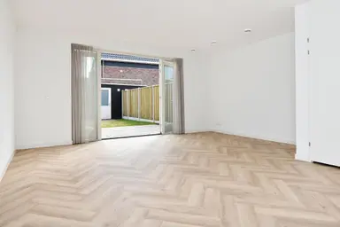 128m2 house to rent for 2743€/month in Doris Lessinglaan 131, The Hague