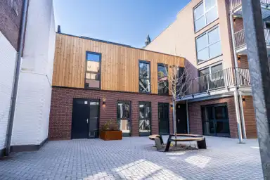 54m2 Appartement à louer pour 1395€/mois à Steenweg, Helmond