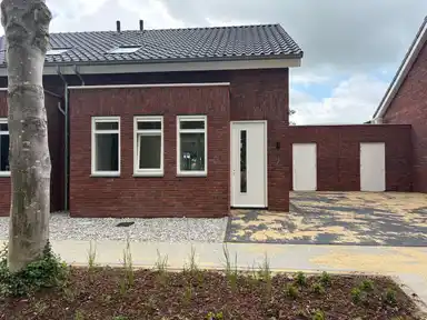 149m2 huis te huur voor 1895€/maand in Achterstestraat 14, Weert