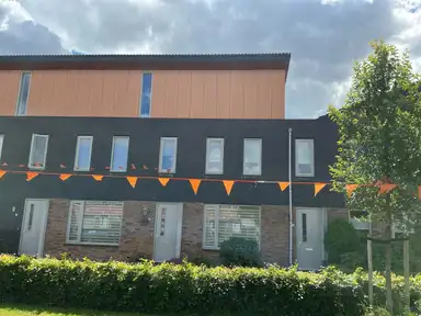 160m2 house to rent for 932.93€/month in Bilderdijkplantsoen 4, Assen