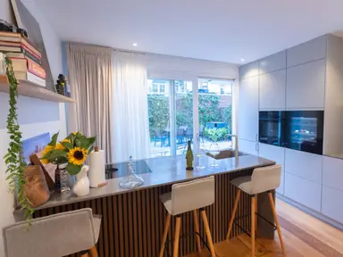 102m2 apartment to rent for 3000€/month in Joan Maetsuyckerstraat 166, The Hague