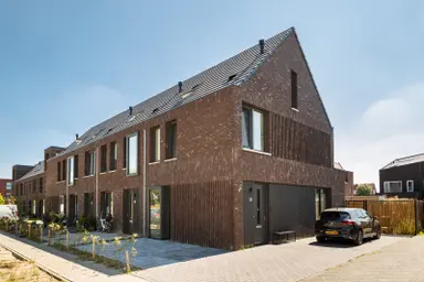 125m2 house to rent for 1988€/month in Ada Lovelacestraat 28, Rotterdam