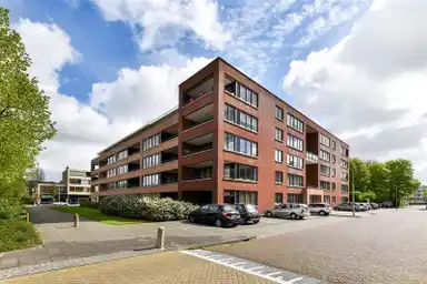 105m2 Appartamento in affitto per 2950€/mese a Johannes Calvijnlaan 49, Amstelveen