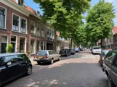86m2 maison à louer pour 764.14€/mois à Uiterstegracht 12A, Leiden