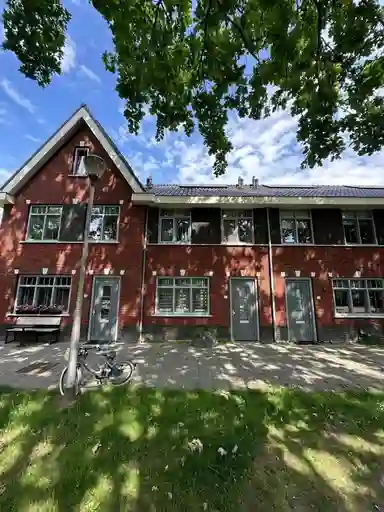 95m2 house to rent for 1550€/month in Madeliefstraat 51, Berkel-Enschot