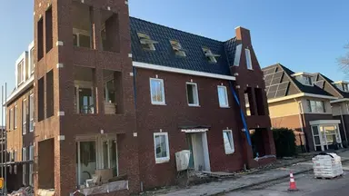 163m2 flat te huur voor 1880€/maand in Floresstraat, Hengelo