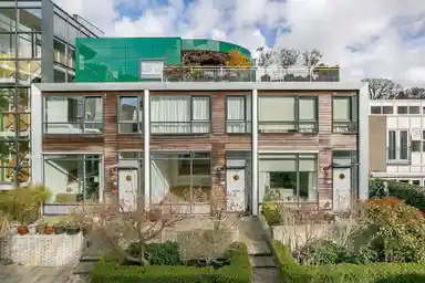 105m2 apartment to rent for 2850€/month in Kruisstraat 47, Haarlem