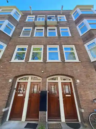 51m2 Appartement te huur voor 932.93€/maand in Maasstraat 195-1, Amsterdam