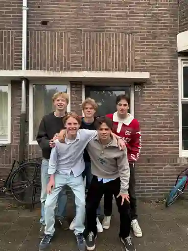 16m2 room to rent for 425€/month in Pastoor Dijkmansstraat, Eindhoven