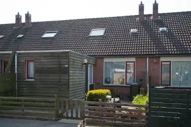 m2 house to rent for 754.66€/month in Van Hallware 31, Zwolle
