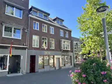 103m2 apartment to rent for 1110€/month in Annastraat 5, Geleen