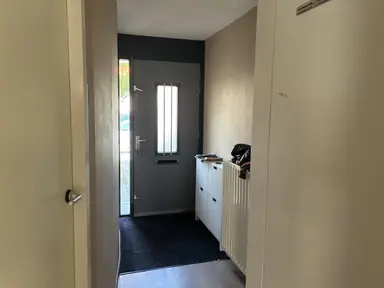 121m2 house to rent for 1460€/month in J.J. Slauerhoffstraat 13, Almere