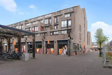 91m2 apartment to rent for 2200€/month in Bastiaanpoort 6, Delft