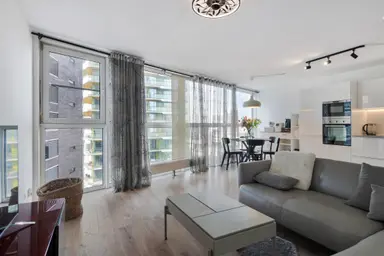 66m2 apartment to rent for 2195€/month in Bierstraat 185, Rotterdam