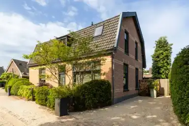 168m2 house to rent for 5000€/month in Noorderweg, Huizen