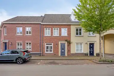 117m2 house to rent for 2495€/month in Beukenburg, Utrecht