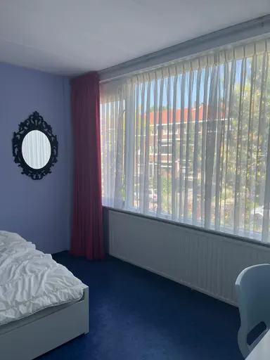 12m2 room to rent for 650€/month in Reeweg Oost, Dordrecht