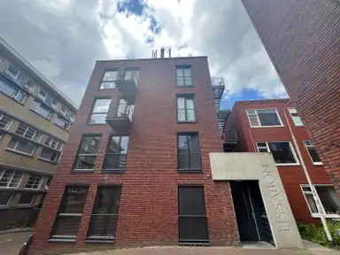 33m2 studio te huur voor 877€/maand in Lissabonstraat 65, Groningen