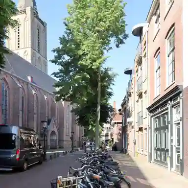 127m2 apartment to rent for 2650€/month in Waterstraat 9, Utrecht