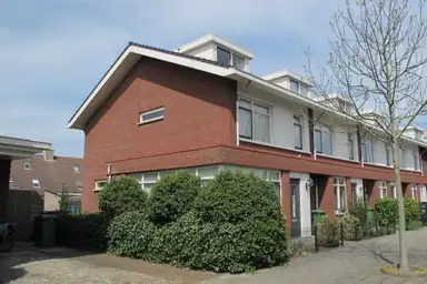 148m2 house to rent for 3950€/month in Johanneshoevelaan 9, Wassenaar