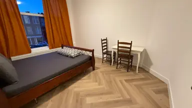 18m2 Kamer te huur voor 1000€/maand in Copernicuslaan, The Hague