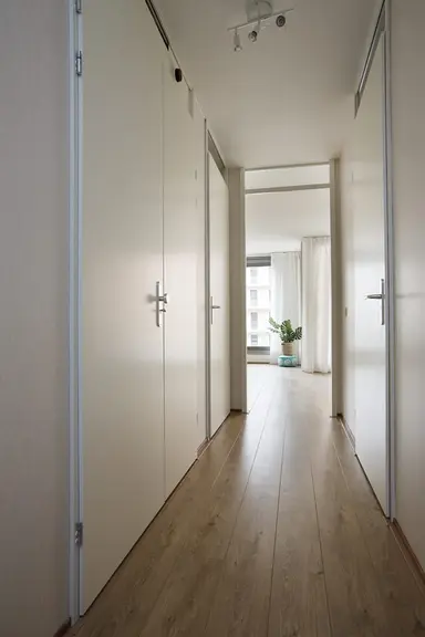 85m2 apartment to rent for 1400€/month in Taj Mahalplaats 35, Delft