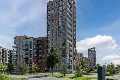 116m2 apartment to rent for 2638€/month in Jan Wolkerslaan 709, Diemen