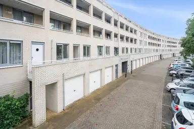 81μ² Διαμέρισμα προς ενοικίαση για 1520€/μήνα σε Maan Bastion 106, Velserbroek
