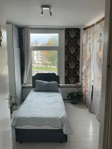 30m2 studio te huur voor 600€/maand in Zeeburgerdijk, Amsterdam