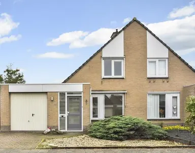 91m2 house to rent for 1885€/month in Anjervallei 51, 's-Hertogenbosch