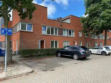 100m2 huis te huur voor 2150€/maand in Oliemolen 84, Delft