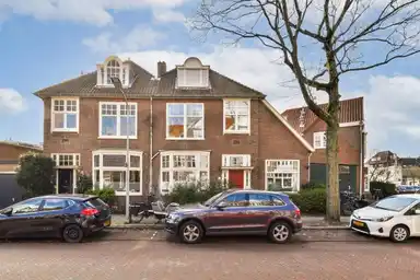 220m2 maison à louer pour 5995€/mois à Lorentzplein, Haarlem