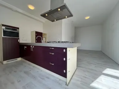 98m2 studio te huur voor 598€/maand in Zuidhoek, Rotterdam
